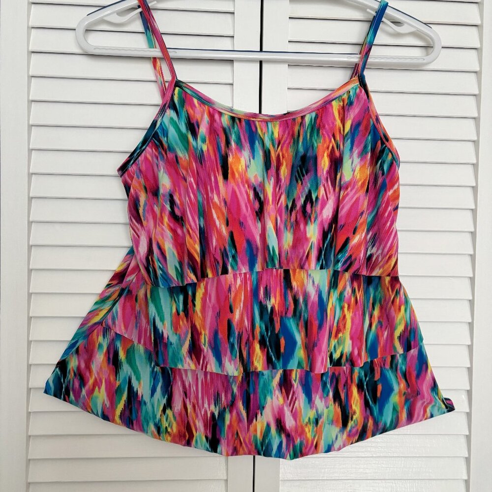 Size Small, Multi- colored swimsuit top, built in bra. ( Sale ends 9/1/25 )